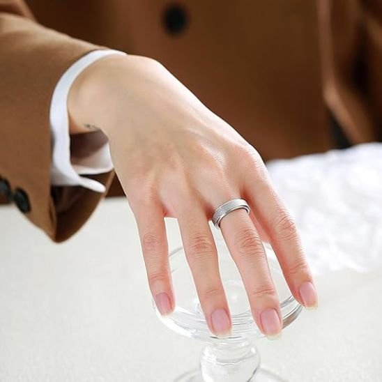 Bague anti stress main